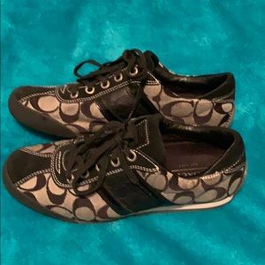 Coach Meagan shoes excellent condition & very chic